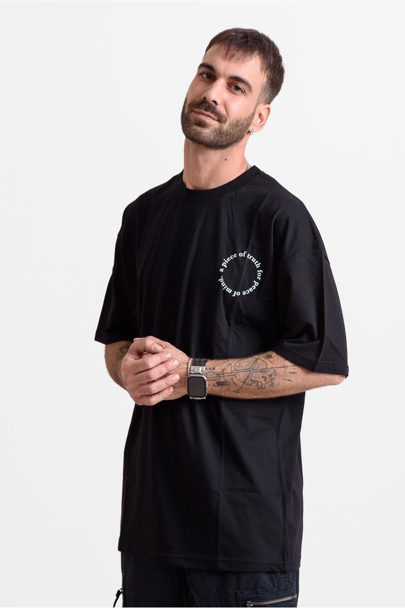 OVERSIZE Ανδρικό T-Shirt TRUTH 25-237 ΜΑΥΡΟ OVERSIZE Ανδρικό T-Shirt TRUTH 25-237 ΜΑΥΡΟ